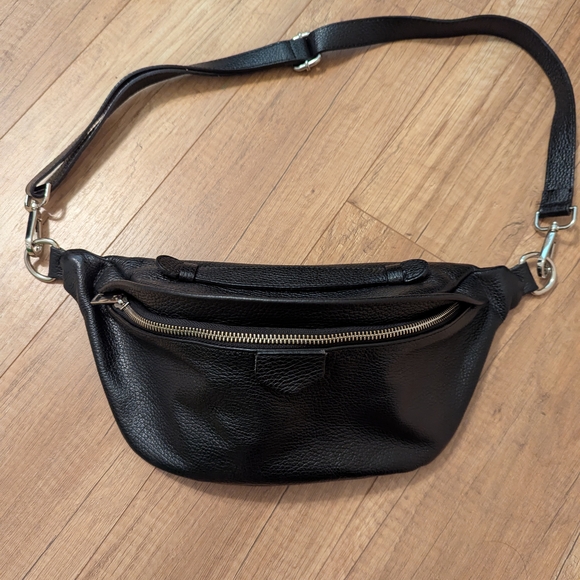 loet Handbags - Genuine Black Leather Crossbody Bag